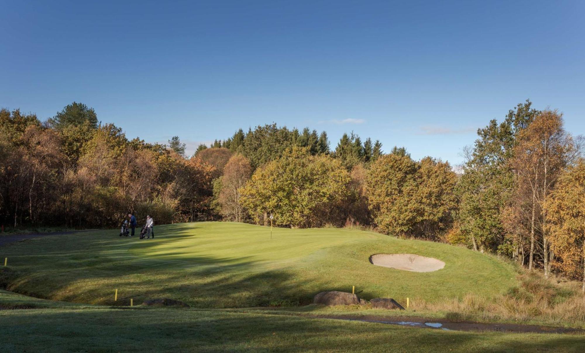 Doubletree By Hilton Glasgow Westerwood Spa & Golf Resort Къмбърнолд Екстериор снимка